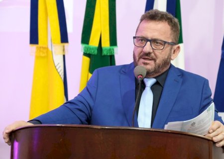 Laudir cobra informações sobre boletins médicos da UPA e Hospital da Vida