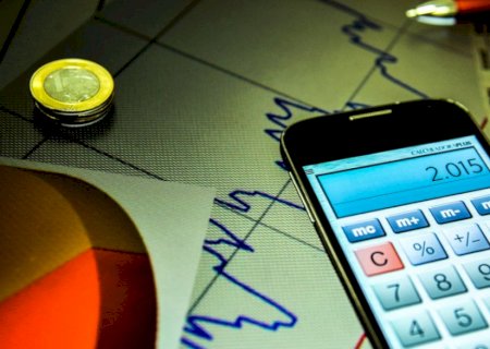 Prévia da inflação oficial fica em 0,21% em outubro, informa IBGE