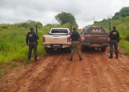 DOF recupera em estrada vicinal de MS caminhonete furtada no Paraná