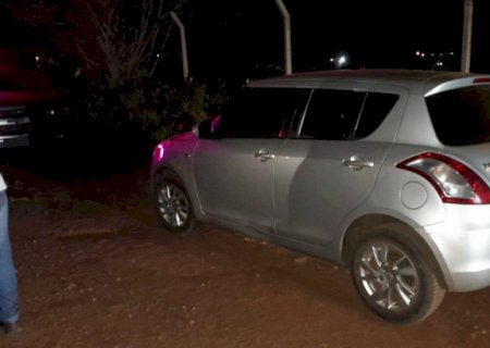 Polícia paraguaia recupera carro roubado em Ponta Porã