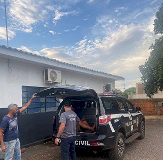 Polícia Civil prende acusado de agressão e ameaça contra a mãe em Juti