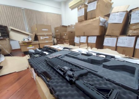 PF deflagra operação contra grupo que movimentou R$ 1 bi de armas para facções