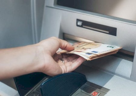 Prefeitura deposita salário e servidores terão valores disponíveis nesta quinta-feira