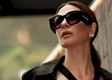 Luciana Gimenez eleva a temperatura com decote ousado: 'Luxo'