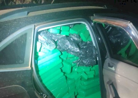 Após tentar fugir da PRF, homem é preso com quase 850 quilos de maconha em Dourados