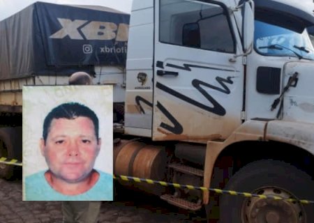 Homem é encontrado morto dentro de carreta em posto de combustível em Dourados