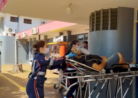 Morre rapaz ferido a tiro ao fugir da polícia com caminhonete furtada