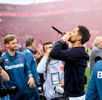 Bayer Leverkusen conquista o primeiro título alemão da sua história de forma invícta
