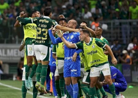 Depois de 90 anos, Palmeiras conquista o tri do Paulista ao vencer o Santos