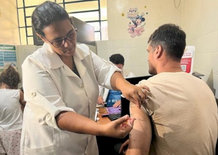 Prazo para primeira dose da vacina contra dengue termina em 30 de abril
