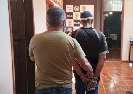 Polícia Civil prende homem em entreposto do tráfico em Dourados