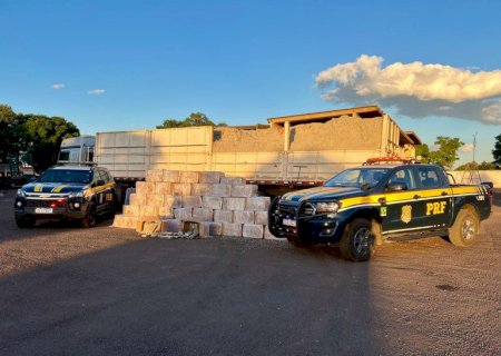 PRF apreende 1.400 quilos de maconha em carga de caroço de algodão