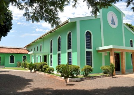 Padre é preso após oferecer R$ 2 mil para manter relação sexual com adolescente