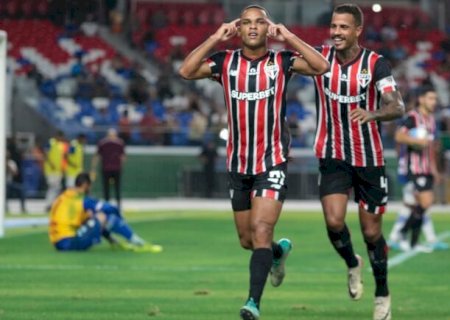 São Paulo mira vitória sobre combalido Atlético-MG para colar nos líderes