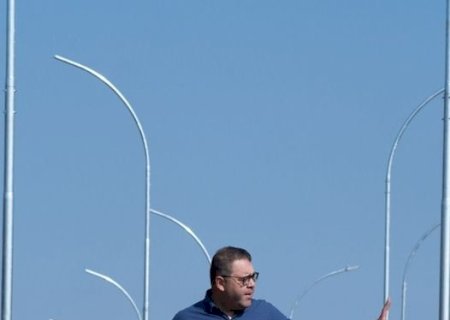 Prefeitura deposita salários e servidores municipais recebem antecipado de novo