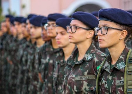 Mulheres poderão se alistar no serviço militar aos 18 anos