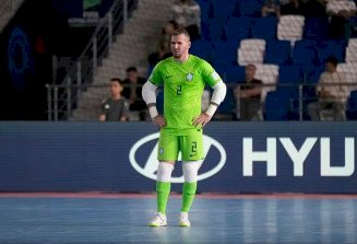 Goleiro paga multa de 20 mil euros para disputar Copa do Mundo de Futsal pela seleção brasileira