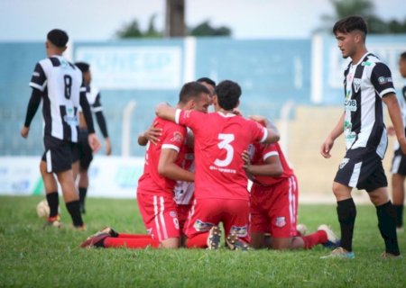 Comercial vence Operário Caarapoense no Jacques da Luz pela Série B Estadual