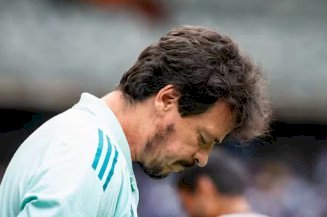 Fernando Diniz deixa o comando técnico do Cruzeiro; Renato Gaúcho é o principal alvo