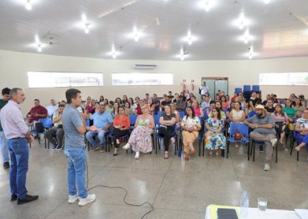 Marçal reúne diretores e fala da importância do cuidado com as escolas