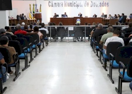 Câmara vota contas do segundo ano de Alan