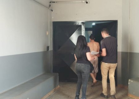 Adolescente que matou homem com facada em Dourados é levado para a Unei