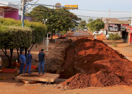 Prefeitura inicia construção de galerias pluviais na Rua Bela Vista