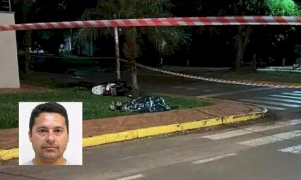 Motociclista morre ao perder controle e bater em placa de trânsito