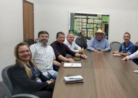 Prefeitura participa de reunião no Sindicato Rural sobre Rota Bioceânica