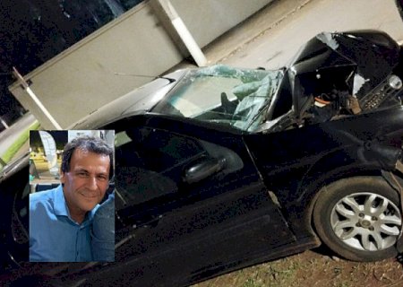 Motorista morre após bater carro em árvore na região central de Dourados