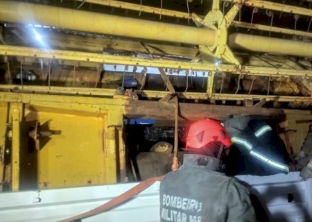 PM apreende implemento agrícola com quase 1t de maconha na Vila Industrial