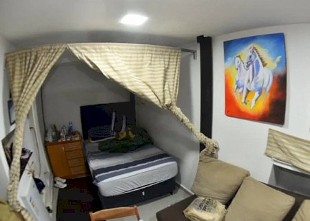 Operação descobre ar-condicionado e até TV para visitas íntimas em presídio paraguaio