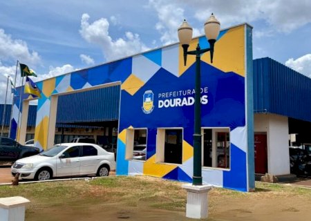 Prefeitura antecipa salários e servidores de Dourados recebem 12 dias antes do 5º dia útil