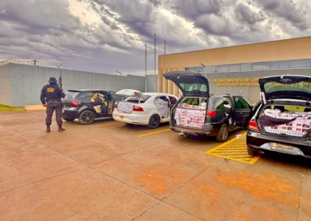 Grupo é preso pelo DOF com carros lotados de cigarros contrabandeados do Paraguai