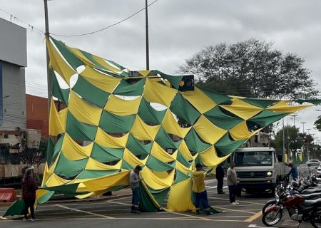 Dourados se prepara para maior desfile