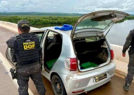 Casal é preso em rodovia federal levando quase 150 quilos de drogas para o Paraná
