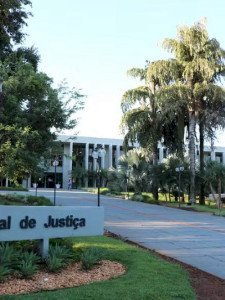 Justiça mantém pena de homem condenado a 17 anos por estuprar filha adolescente