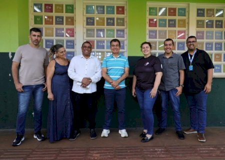 Parceria entre prefeitura e Estado amplia vagas nas séries iniciais em Dourados