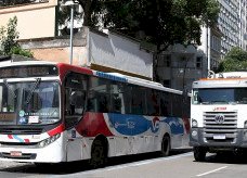 Setor de serviços cresce 0,3% em outubro, nono mês seguido de alta