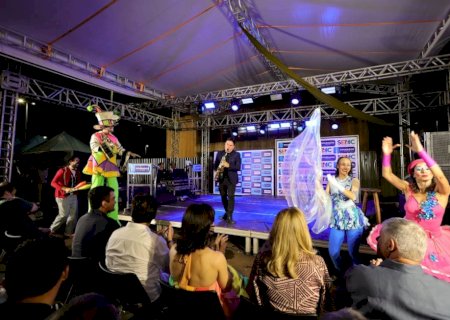 Em Noite Cultural, Prefeitura assina ordem de serviço para novo Teatro Municipal de Dourados