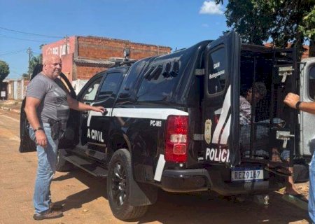 Homem é preso após agredir mulher, queimar roupas e ameaçar queimá-la viva