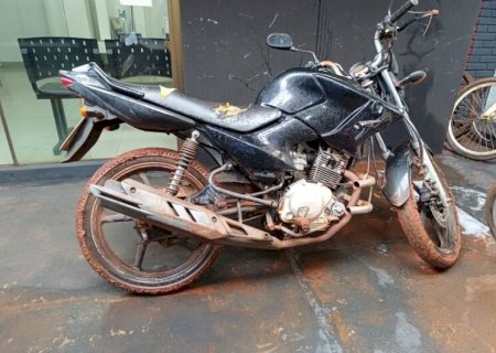 Dupla é detida após furtar motocicleta no Bairro Esplanada