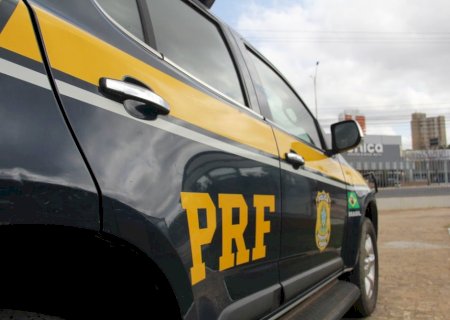 Morador da fronteira é preso com 2,5 quilos de cocaína em fundo falso de moto (Video)