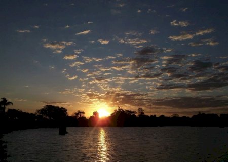 Previsão indica sol, chances de chuva isolada e 38ºC de máxima em Dourados