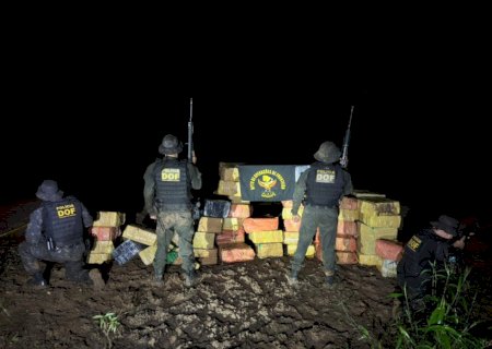 DOF apreende 1.500 quilos de maconha na margem do Rio Apa, na fronteira com o Paraguai