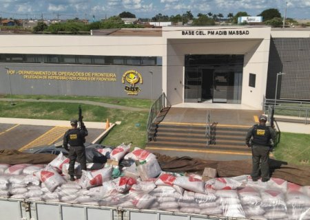 Motorista é preso com quase 1 tonelada de maconha em carga de açúcar
