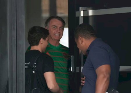 Moraes autoriza prisão domiciliar para Jair Bolsonaro por 90 dias