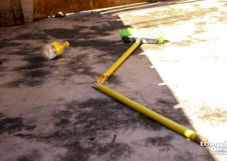 Golpe com cabo de vassoura termina com casal preso por violência doméstica em Bataguassu