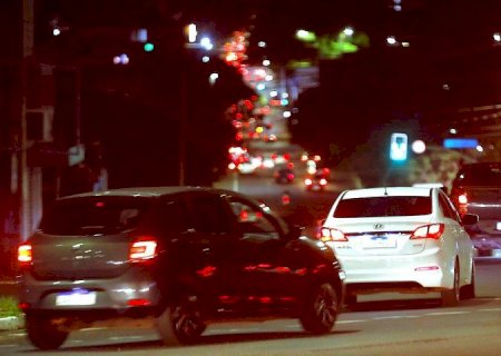 Proprietários de veículos têm até 30 de abril para pagar 4ª parcela do IPVA