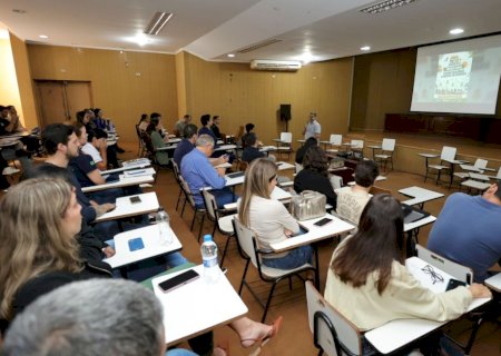 Prefeitura promove mesa redonda com servidores para debater meio ambiente